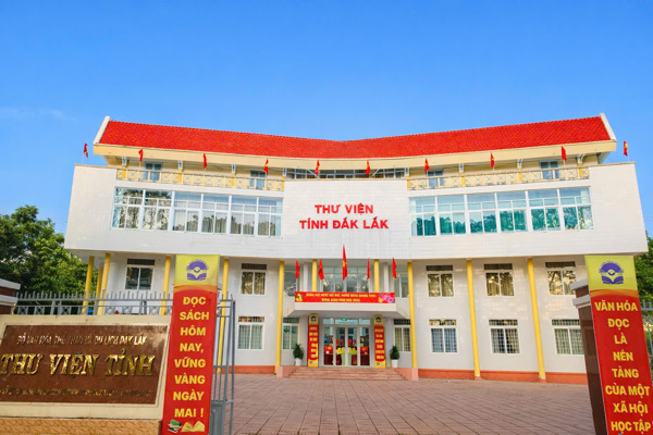 Thông báo về thủ tục đăng ký thẻ và mức thu phí thư viện